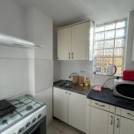 アパート Garsoniere Victor Seaview Aer Conditionat- Bucatarie-primim Carduri Vacanta-pet Friendly La 3 Minute De Plaja Reyna-zoom コンスタンツァ