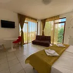 Garsoniere Victor Seaview Aer Conditionat- Bucatarie-primim Carduri Vacanta-pet Friendly La 3 Minute De Plaja Reyna-zoom Apartment