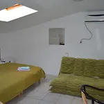 Garsoniere Victor Seaview Aer Conditionat- Bucatarie-primim Carduri Vacanta-pet Friendly La 3 Minute De Plaja Reyna-zoom