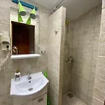 Garsoniere Victor Seaview Aer Conditionat- Bucatarie-primim Carduri Vacanta-pet Friendly La 3 Minute De Plaja Reyna-zoom Apartment