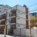 Garsoniere Victor Seaview Aer Conditionat- Bucatarie-primim Carduri Vacanta-pet Friendly La 3 Minute De Plaja Reyna-zoom Apartment