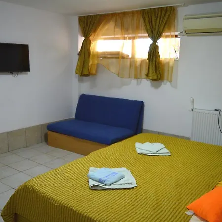 Garsoniere Victor Seaview Aer Conditionat- Bucatarie-primim Carduri Vacanta-pet Friendly La 3 Minute De Plaja Reyna-zoom Apartment