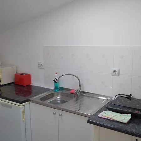 Garsoniere Victor Seaview Aer Conditionat-bucatari-primim Carduri Vacanta-pet Friendly 150 M De Plaja Reyna- Zoom شقة