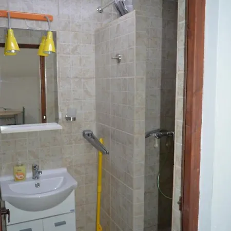 Garsoniere Victor Seaview Aer Conditionat- Bucatarie-primim Carduri Vacanta-pet Friendly La 3 Minute De Plaja Reyna-zoom