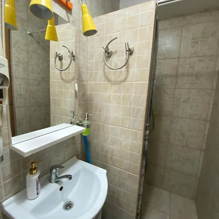 Garsoniere Victor Seaview Aer Conditionat- Bucatarie-primim Carduri Vacanta-pet Friendly La 3 Minute De Plaja Reyna-zoom Apartment *