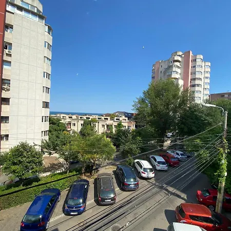 Garsoniere Victor Seaview Aer Conditionat- Bucatarie-primim Carduri Vacanta-pet Friendly La 3 Minute De Plaja Reyna-zoom Apartment *