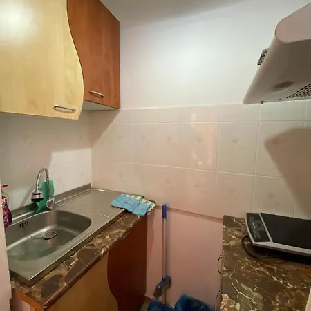 Garsoniere Victor Seaview Aer Conditionat- Bucatarie-primim Carduri Vacanta-pet Friendly La 3 Minute De Plaja Reyna-zoom Apartment