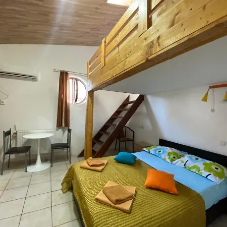 شقة Garsoniere Victor Seaview Aer Conditionat-bucatari-primim Carduri Vacanta-pet Friendly 150 M De Plaja Reyna- Zoom *