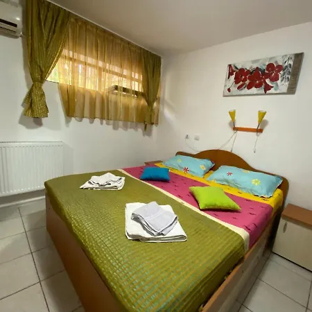 شقة Garsoniere Victor Seaview Aer Conditionat-bucatari-primim Carduri Vacanta-pet Friendly 150 M De Plaja Reyna- Zoom *