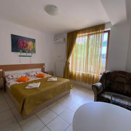 Garsoniere Victor Seaview Aer Conditionat- Bucatarie-primim Carduri Vacanta-pet Friendly La 3 Minute De Plaja Reyna-zoom Constanta