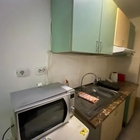 Garsoniere Victor Seaview Aer Conditionat- Bucatarie-primim Carduri Vacanta-pet Friendly La 3 Minute De Plaja Reyna-zoom Apartament