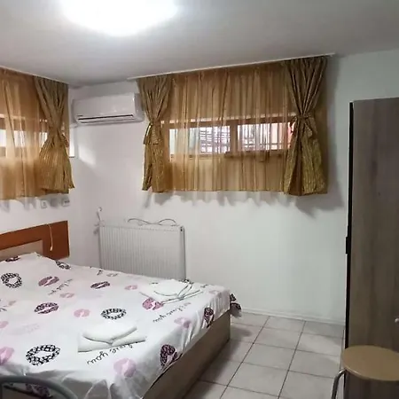 Garsoniere Victor Seaview Aer Conditionat-bucatari-primim Carduri Vacanta-pet Friendly 150 M De Plaja Reyna- Zoom * كونستانتا
