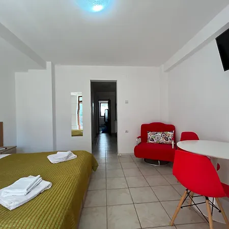 شقة Garsoniere Victor Seaview Aer Conditionat-bucatari-primim Carduri Vacanta-pet Friendly 150 M De Plaja Reyna- Zoom *