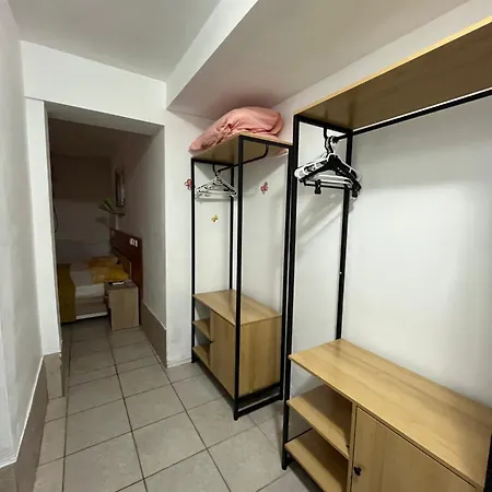 Garsoniere Victor Seaview Aer Conditionat-bucatari-primim Carduri Vacanta-pet Friendly 150 M De Plaja Reyna- Zoom Apartament