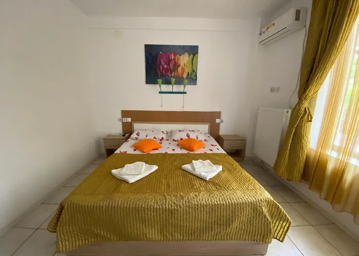 Garsoniere Victor Seaview Aer Conditionat- Bucatarie-primim Carduri Vacanta-pet Friendly La 3 Minute De Plaja Reyna-zoom Apartment *