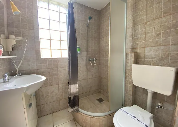 Garsoniere Victor Seaview Aer Conditionat- Bucatarie-primim Carduri Vacanta-pet Friendly La 3 Minute De Plaja Reyna-zoom Apartment *