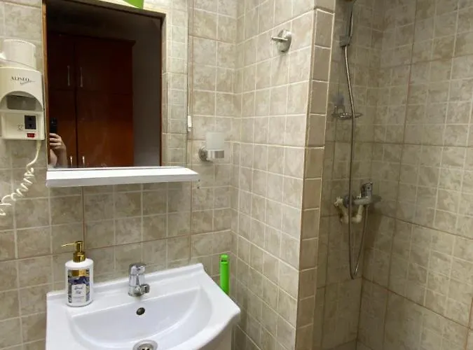 Garsoniere Victor Seaview Aer Conditionat- Bucatarie-primim Carduri Vacanta-pet Friendly La 3 Minute De Plaja Reyna-zoom Apartment *