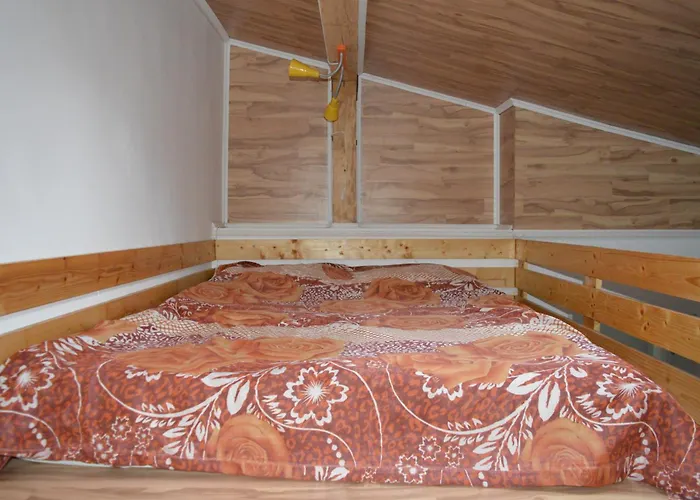 Apartment Garsoniere Victor Seaview Aer Conditionat- Bucatarie-primim Carduri Vacanta-pet Friendly La 3 Minute De Plaja Reyna-zoom