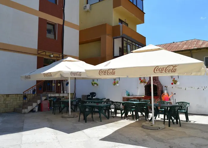 Garsoniere Victor Seaview Aer Conditionat- Bucatarie-primim Carduri Vacanta-pet Friendly La 3 Minute De Plaja Reyna-zoom Apartment Constanta