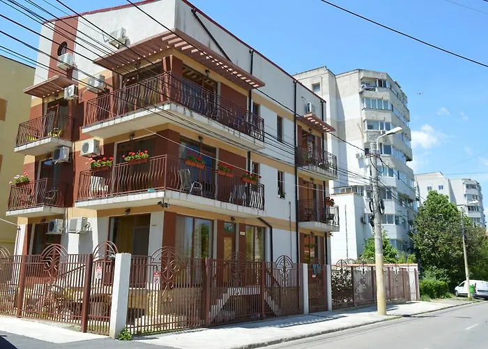 Garsoniere Victor Seaview Aer Conditionat- Bucatarie-primim Carduri Vacanta-pet Friendly La 3 Minute De Plaja Reyna-zoom Apartment *