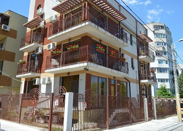 Garsoniere Victor Seaview Aer Conditionat- Bucatarie-primim Carduri Vacanta-pet Friendly La 3 Minute De Plaja Reyna-zoom Apartment *